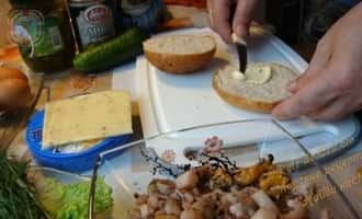 бутерброд +с майонезом, горячие бутерброды +с майонезом, бутерброды с зеленью, бутерброд +с зеленью, бутерброды +с зеленью рецепты, buterbrod-s-majonezom, gorjachie-buterbrody-s-majonezom, buterbrody-s-zelenju, buterbrod-s-zelenju, buterbrody-s-zelenju-recepty