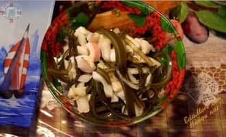  морская капуста с кальмаром, пекинская капуста кальмар,  кальмар капуста рецепты